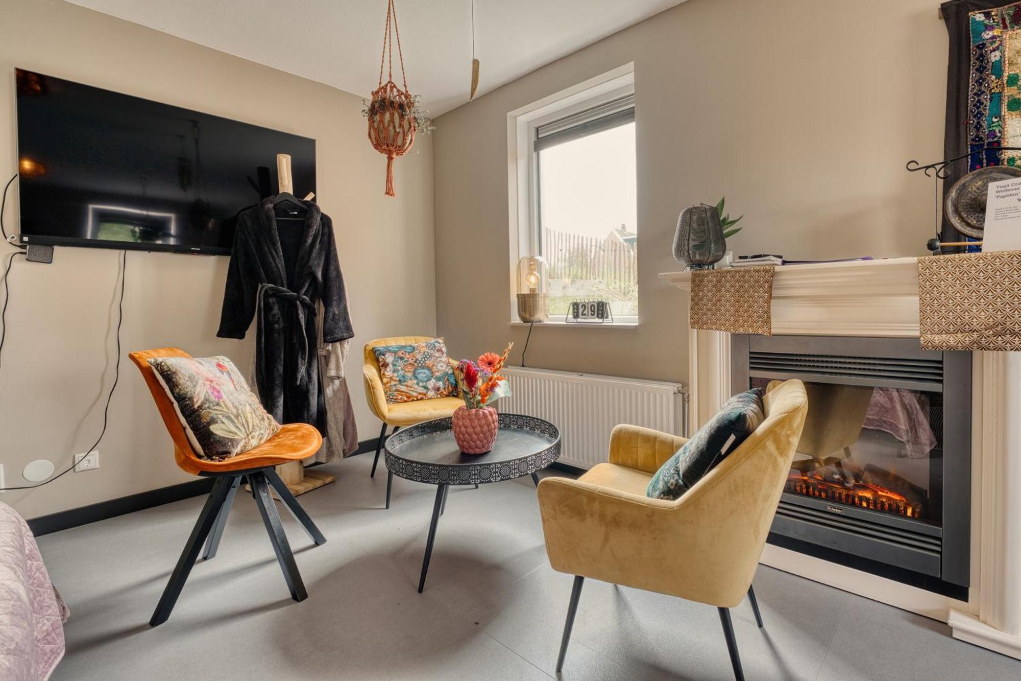 Appartement Ycw 'Papillon' Rijnsaterwoude Eksteriør bilde